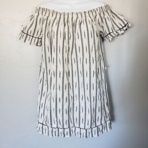 Just Living Medium Off the Shoulder Tunic Blouse White Black Aztec Pattern Top